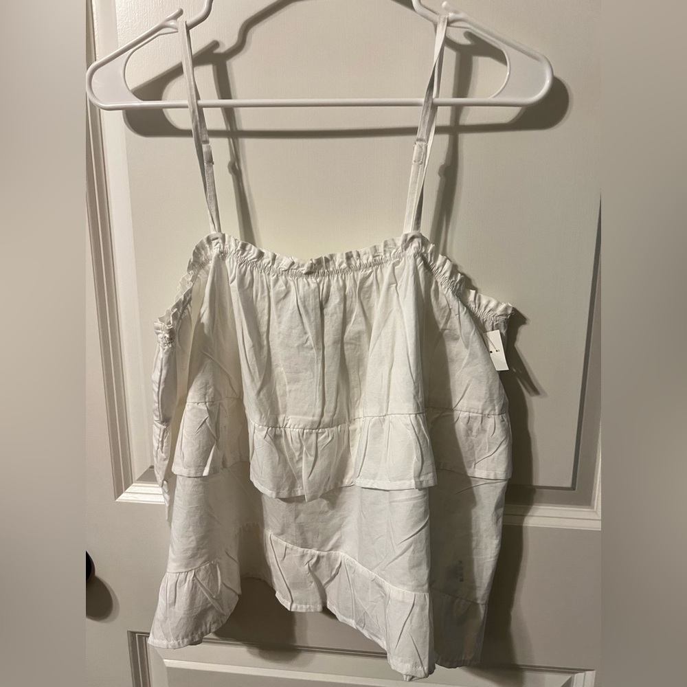 HT 360 Collection White Ruffled Sleeveless Top NWOT Medium Cotton